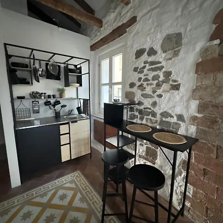 Loving My 3 - Incantevole Monolocale Nel Centro Storico דירה *