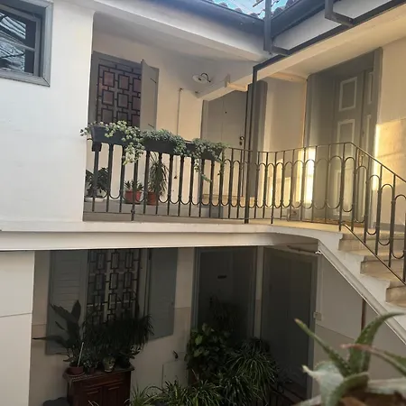 Loving My 3 - Incantevole Monolocale Nel Centro Storico דירה